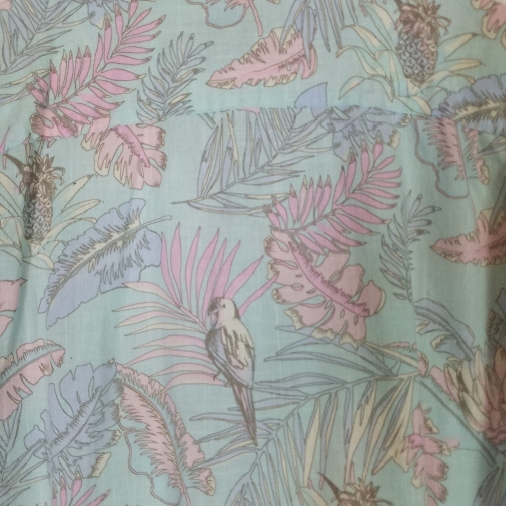 American Eagle tropicals short sleeve button-down - Picture 3 of 7
